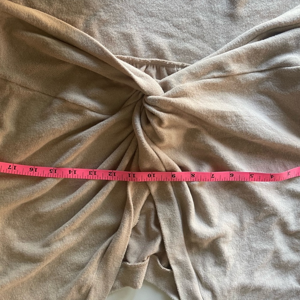 Illa Illa Reverisble Top Large NWT NEW - Picture 9 of 14
